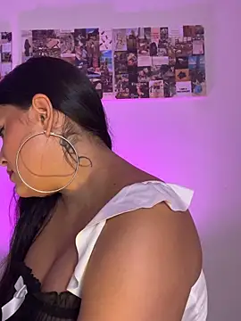 Arianna Fioree online show from March 2026 07:28:01 PM