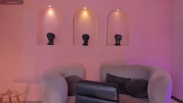 BeccaBaxter online show from November 2025 08:08:01 PM