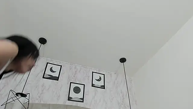 Raichell  online show from April 2026 04:08:01 AM