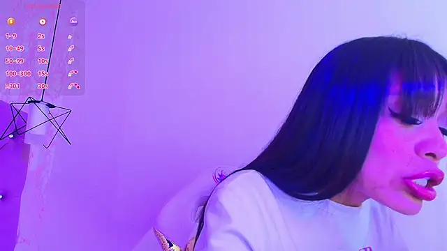 Raichell  online show from October 2025 04:02:02 AM