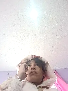Raichell  online show from October 2025 02:14:02 PM