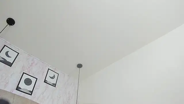 Raichell  online show from May 2026 12:11:01 PM