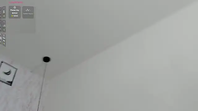 Raichell  online show from July 2026 12:39:01 PM