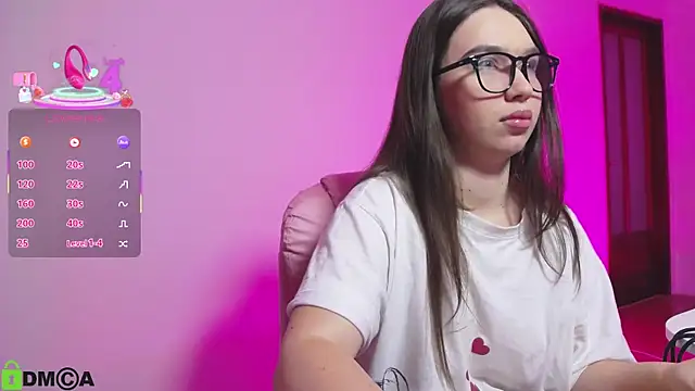 Snapshot of Arianahot777 chatting on December 2025 09:19:02 PM Arianahot777 online show from December 2025 09:19:02 PM