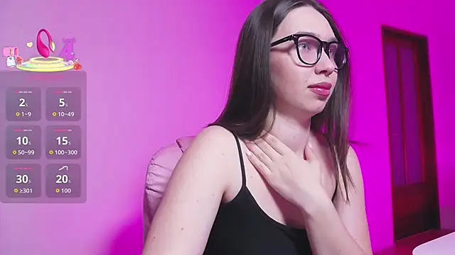 Arianahot777 online show from April 2026 09:43:02 PM