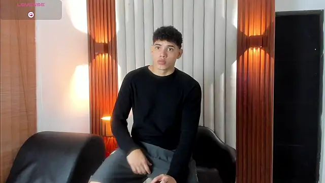 Justin mack online show from October 2025 12:07:01 PM