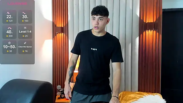 Justin mack online show from November 2025 07:14:01 PM