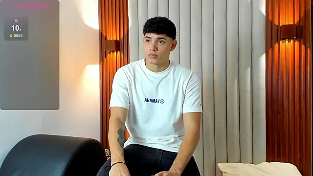 Justin mack online show from November 2025 12:00:02 PM