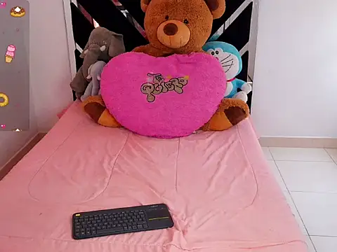 CatalinaSmith1 online show from October 2025 09:48:01 PM