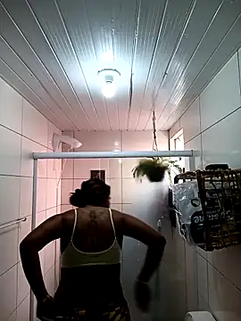 Pantaneirasexy online show from September 2025 04:02:01 PM