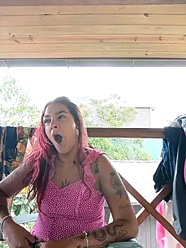 Pantaneirasexy online show from February 2026 02:50:01 PM