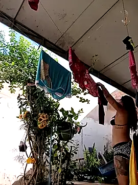 Pantaneirasexy online show from October 2025 06:40:01 PM