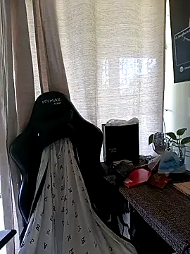 Pantaneirasexy online show from December 2025 12:32:02 PM