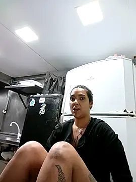 Pantaneirasexy online show from October 2025 09:49:01 PM