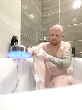 Snapshot of bouraktom6 chatting on January 2026 09:07:02 PM bouraktom6 online show from January 2026 09:07:02 PM