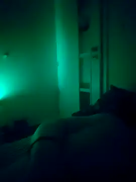 Snapshot of bouraktom6 chatting on October 2025 04:36:01 AM bouraktom6 online show from October 2025 04:36:01 AM