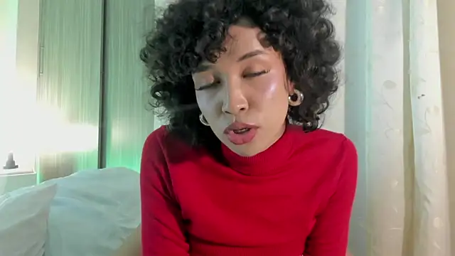 leahaltomm online show from March 2025 01:15:01 AM