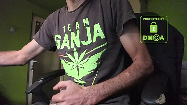 BigCumShoot online show from October 2025 06:04:02 AM