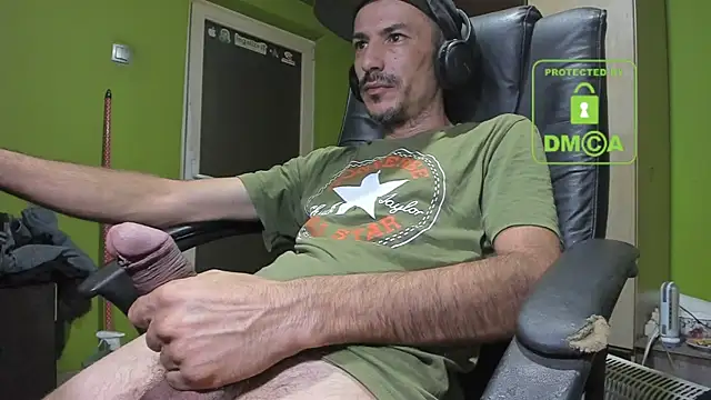 BigCumShoot online show from October 2025 04:13:02 AM