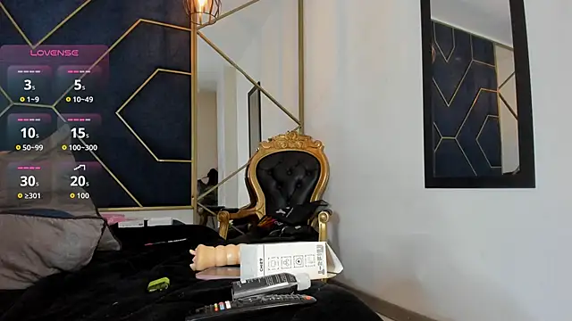 Snapshot of Engelth_ chatting on December 2025 08:04:02 PM Engelth online show from December 2025 08:04:02 PM