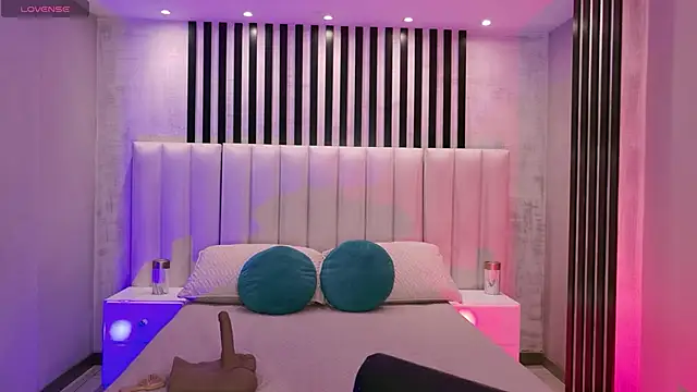 Snapshot of AmaiaHaywood chatting on January 2026 03:21:01 AM AmaiaHaywood online show from January 2026 03:21:01 AM