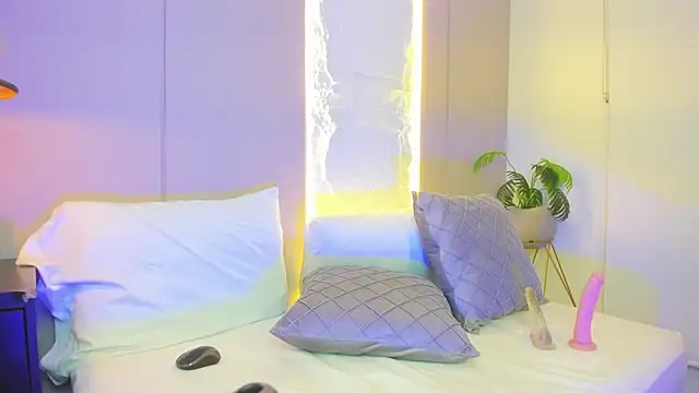 Snapshot of dalila_harris chatting on February 2026 08:15:02 PM dalila harris online show from February 2026 08:15:02 PM