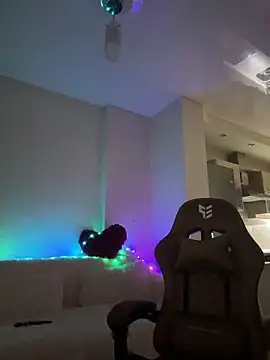  BbFreya online show from March 2025 05:00:02 PM