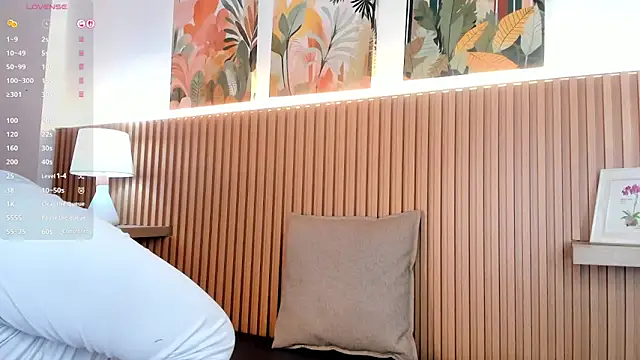 saleh issawi online show from December 2025 01:11:02 PM