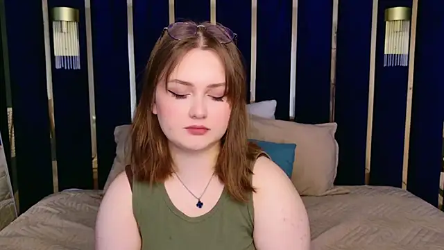Snapshot of Kendra_Parlow chatting on March 2025 10:33:02 AM Kendra Parlow online show from March 2025 10:33:02 AM