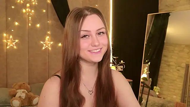 Kendra Parlow online show from March 2026 08:32:01 PM