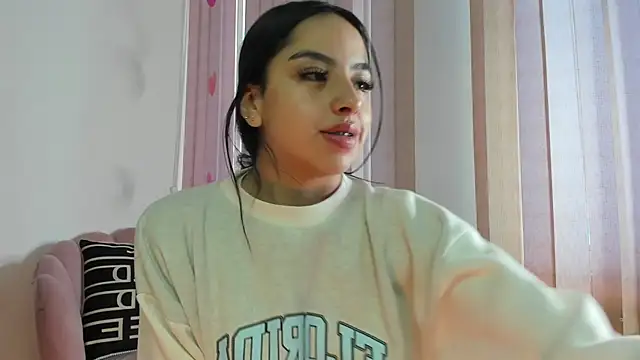 Daphne chers online show from February 2026 02:30:02 PM