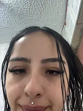 Daphne chers online show from March 2026 03:35:01 PM