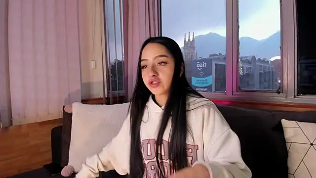 Daphne chers online show from February 2026 08:31:02 PM