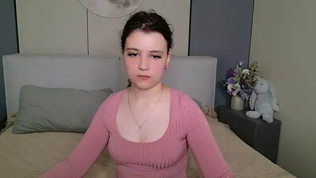 Pauline Heaven online show from July 2026 05:58:02 AM