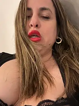 laarti online show from April 2026 10:36:01 PM