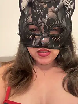 Snapshot of laarti chatting on November 2025 02:43:01 PM laarti online show from November 2025 02:43:01 PM