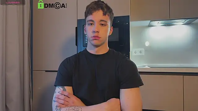 VincentSmith02 online show from April 2026 02:01:05 PM