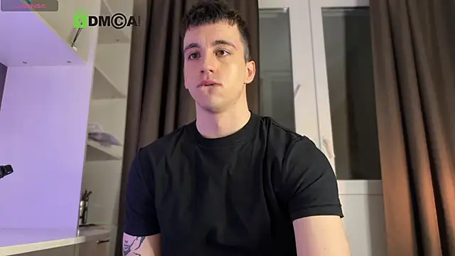 Snapshot of VincentSmith02 chatting on December 2025 11:53:01 PM VincentSmith02 online show from December 2025 11:53:01 PM