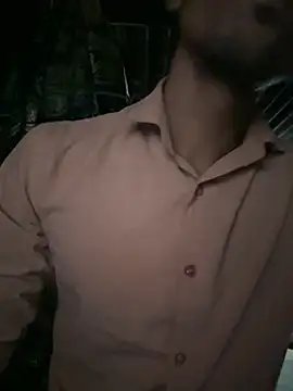 Snapshot of Loveinsync chatting on December 2025 08:07:01 AM Loveinsync online show from December 2025 08:07:01 AM