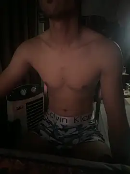 Snapshot of Loveinsync chatting on September 2025 05:13:01 AM Loveinsync online show from September 2025 05:13:01 AM