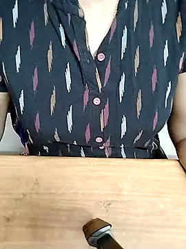 Tamil Radha online show from December 2025 06:06:01 PM