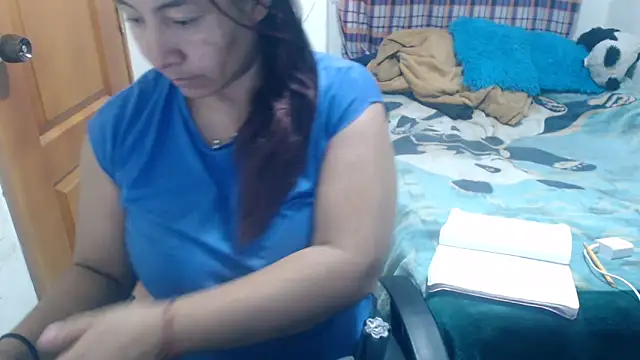 Siblleyx online show from June 2026 07:33:01 PM
