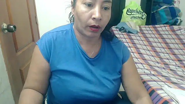 Siblleyx online show from November 2025 06:01:02 PM