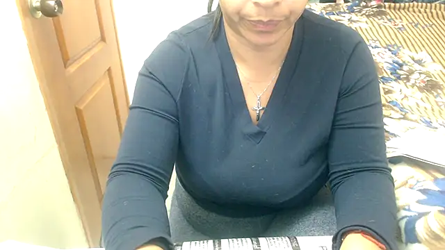 Siblleyx online show from September 2025 06:15:01 PM