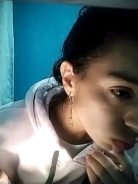 Ariell Kieran online show from September 2025 07:36:01 AM