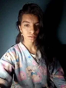 Ariell Kieran online show from November 2025 03:16:01 AM