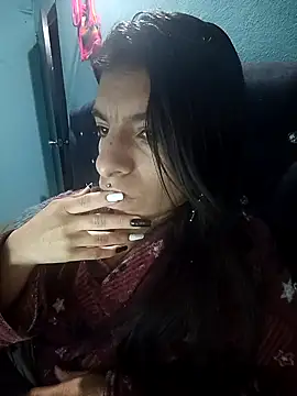 Ariell Kieran online show from November 2025 05:44:01 AM