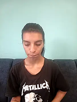 Ariell Kieran online show from October 2025 08:32:02 PM