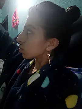 Ariell Kieran online show from November 2025 11:30:02 PM