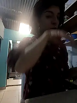 Ariell Kieran online show from December 2025 08:02:02 PM